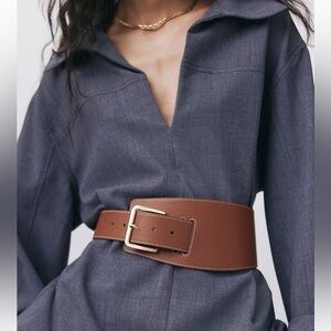 Tan Belt with Gold Buckle